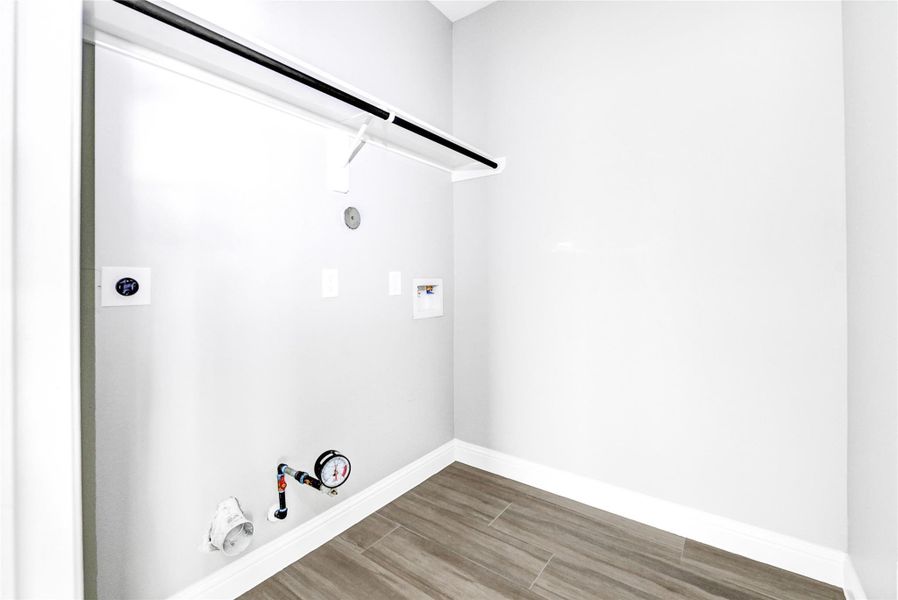 Spacious, unfurnished interior of a new home in , New Caney (Image 18). Spacious, unfurnished interior of a new home in , New Caney (Image 18).