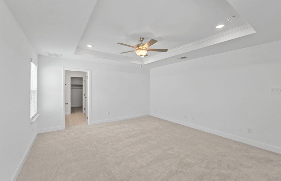 Spacious, unfurnished interior of a new home in Patterson Ranch, Georgetown (Image 42).
