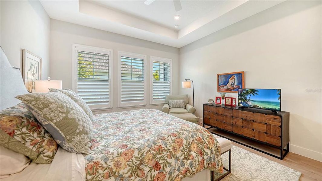 Furnished interior view inside a new home in Emerald Landing at Waterside at Lakewood Ranch – Lake Series, Sarasota (Image 43).