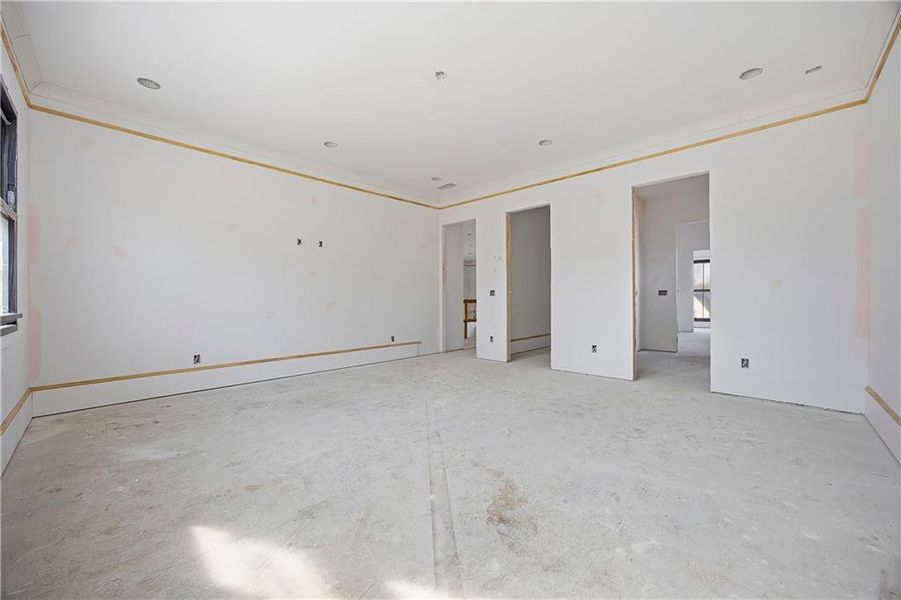 Image 28 of a home in .