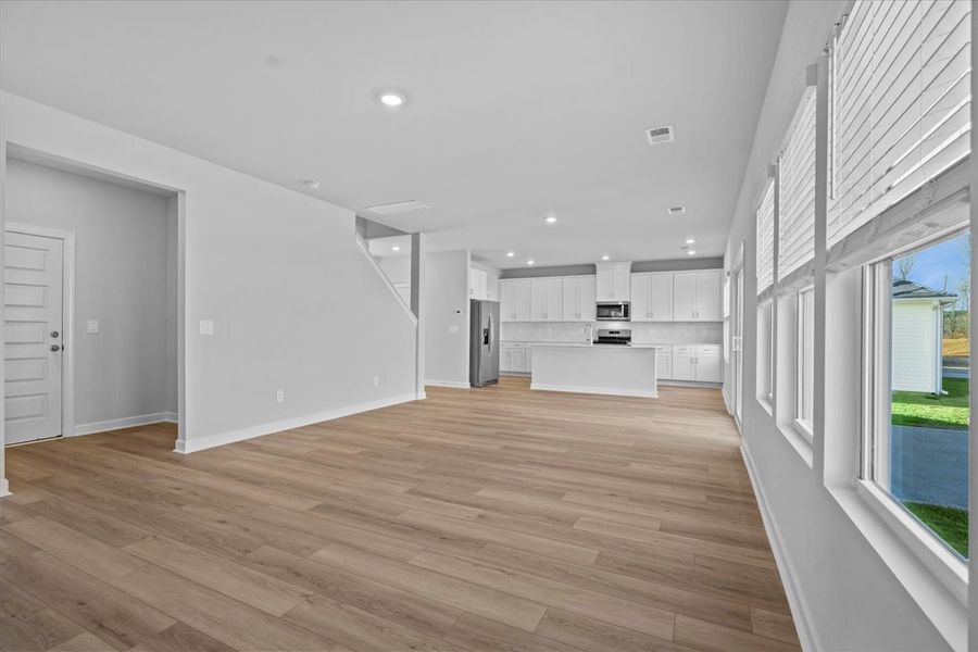 Spacious, unfurnished interior of a new home in Collier Ridge, Moore (Image 13). Spacious, unfurnished interior of a new home in Collier Ridge, Moore (Image 13).