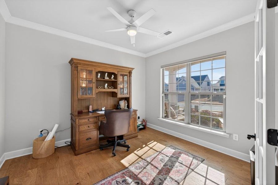 Furnished interior view inside a new home in Del Webb Chateau Elan, Hoschton (Image 10). Furnished interior view inside a new home in Del Webb Chateau Elan, Hoschton (Image 10).