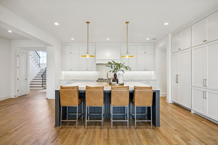 Furnished interior view inside a new home in , Dallas (Image 9).