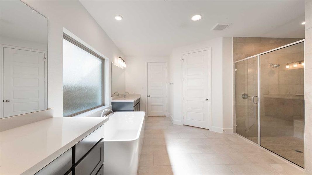 Image 28 of a home in North Sky 65'. Image 28 of a home in North Sky 65'.