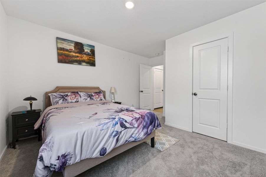 Furnished interior view inside a new home in The Grand Prairie: Watermill Collection, Hockley (Image 5).