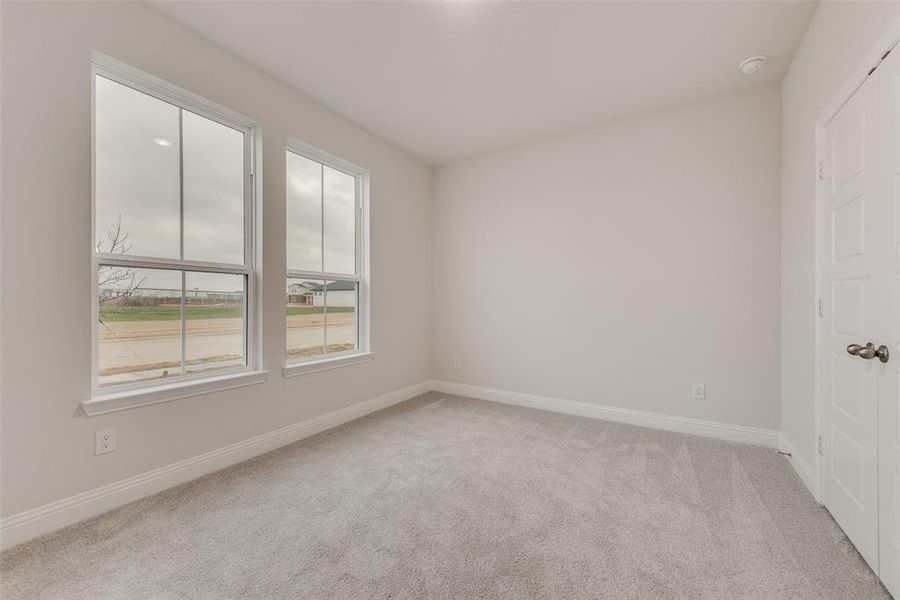 Spacious, unfurnished interior of a new home in Creekside of Crowley, Crowley (Image 18).