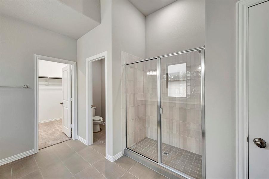 Furnished interior view inside a new home in Lily Creek at Sutton Fields, Aubrey (Image 7).