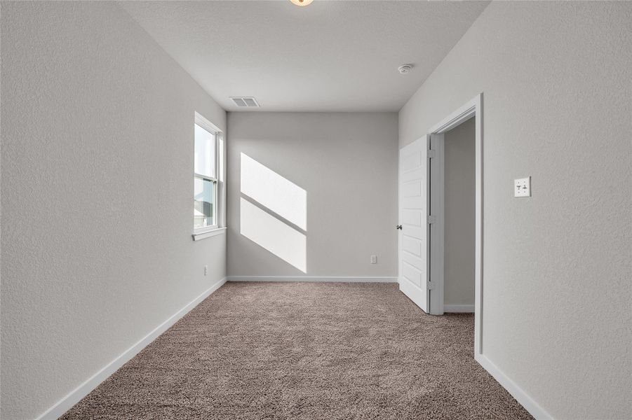 Spacious, unfurnished interior of a new home in Eastern Wells, Jarrell (Image 31).