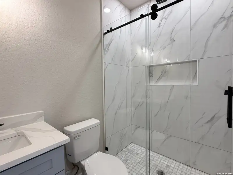 Furnished interior view inside a new home in , La Vernia (Image 8).