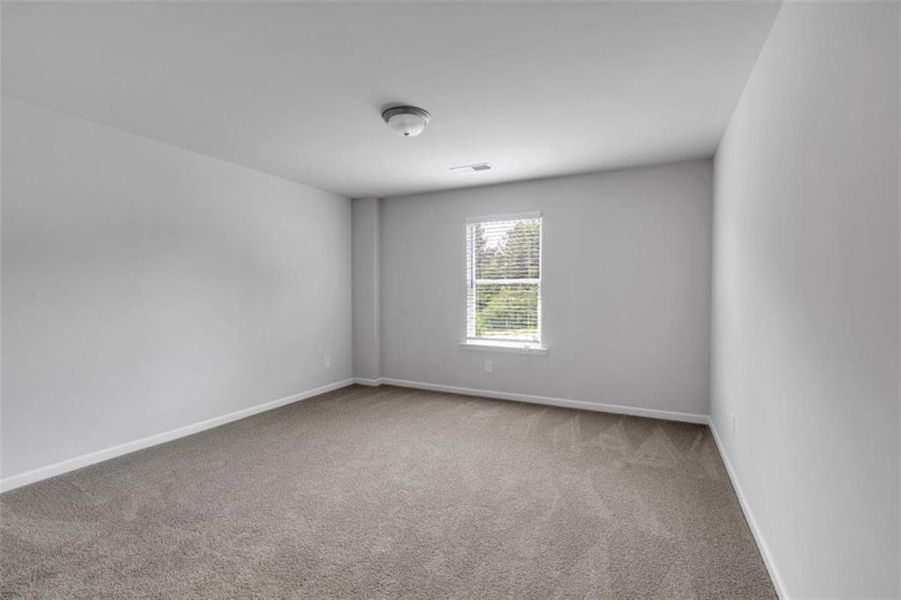 Spacious, unfurnished interior of a new home in Park Center Pointe, Austell (Image 21).