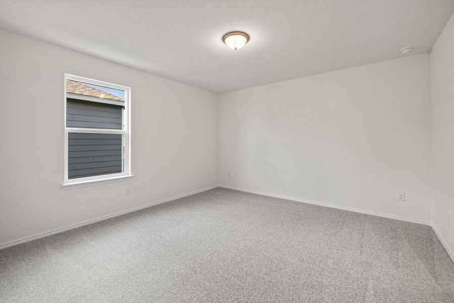 Spacious, unfurnished interior of a new home in Sonterra - Cool Water, Jarrell (Image 28).