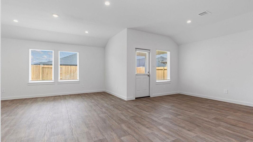 *Images and 3D tour are for illustration only and options may vary from home as built.