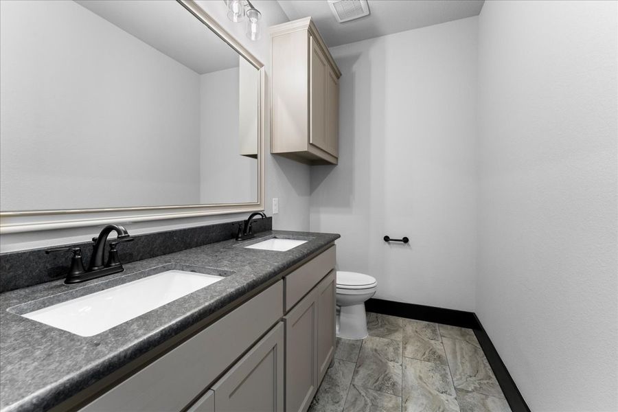 Representative furnished interior of a home built from the The Harper II by Doug Parr Custom Homes in Monarch Manor, Poolville (Image 14).