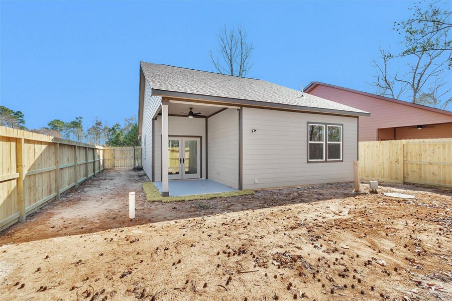 Exterior details and patio area of a home in , Point Blank (Image 24).