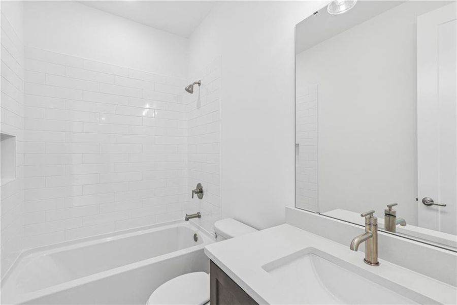 Furnished interior view inside a new home in Old Mill Preserve, Dallas (Image 6).