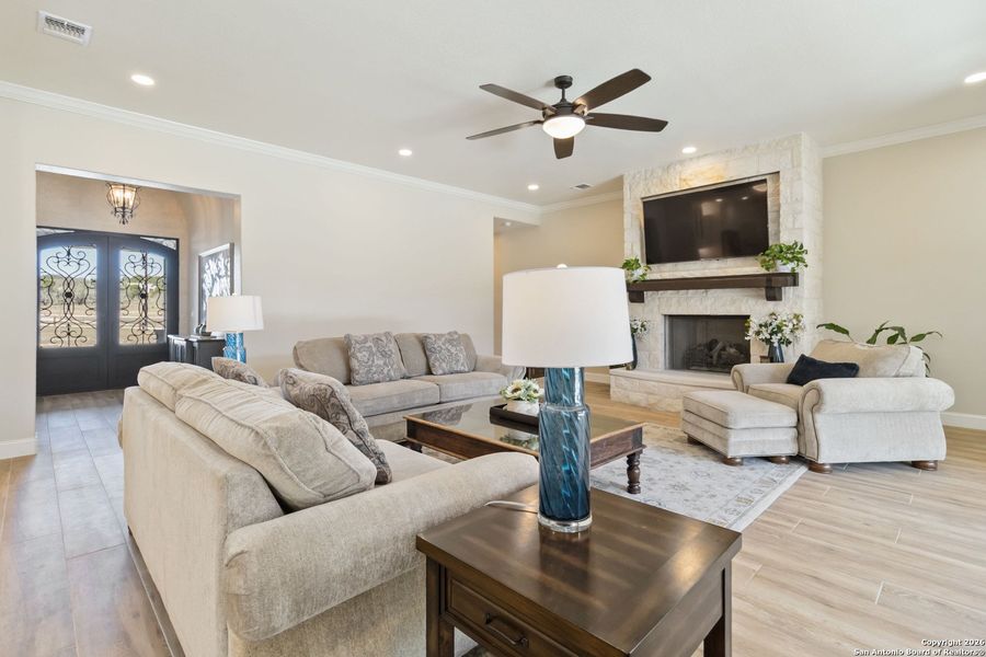Furnished interior view inside a new home in , Boerne (Image 26).
