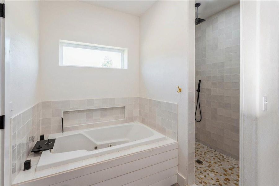 Furnished interior view inside a new home in , Diboll (Image 28). Furnished interior view inside a new home in , Diboll (Image 28).