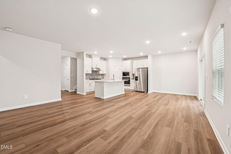 10-web-or-mls-Raleigh - Oak Manor - 121