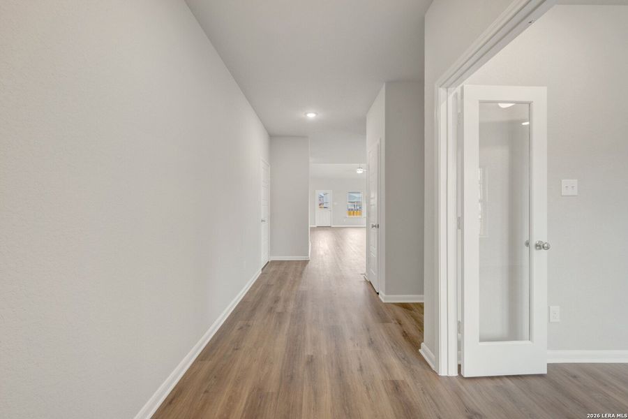 Spacious, unfurnished interior of a new home in Winding Brook, San Antonio (Image 36).