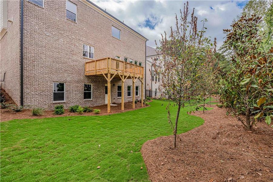 Exterior details and patio area of a home in Bellwyn, Johns Creek (Image 4).