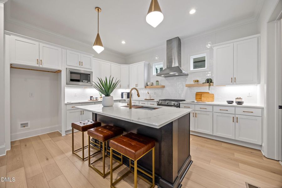 20-web-or-mls-IMG_0690 20-web-or-mls-IMG_0690