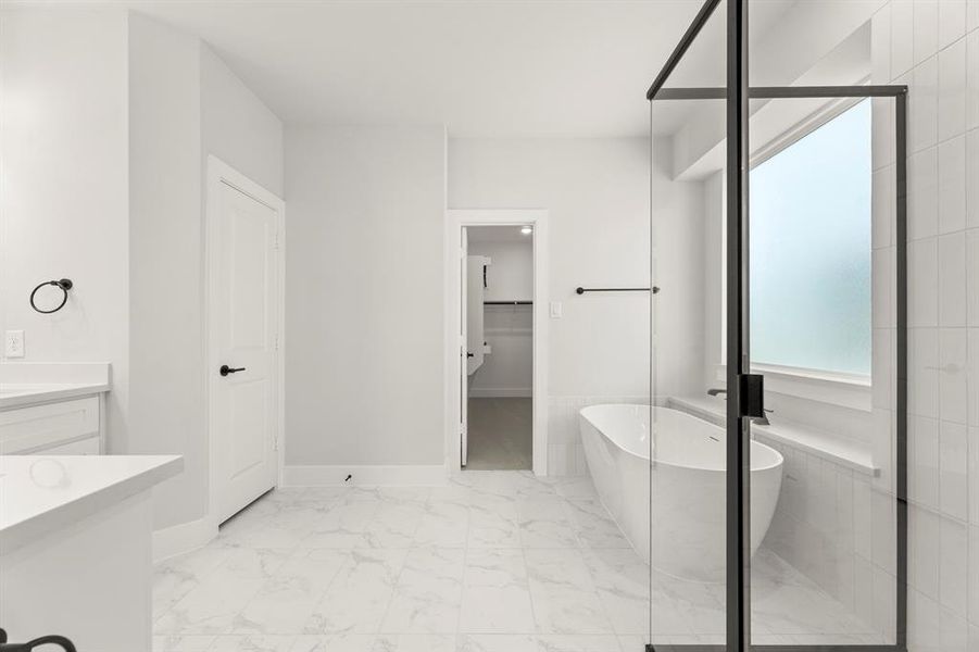 17. 2716 Warm Springs - Bath