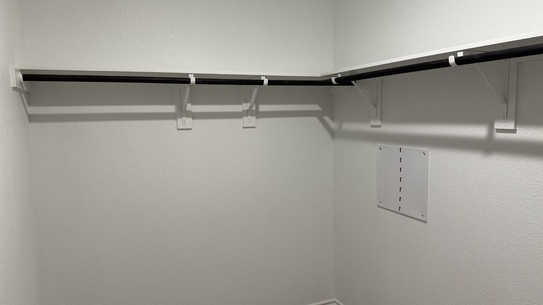 Spacious, unfurnished interior of a new home in London Towne, Corpus Christi (Image 21). Spacious, unfurnished interior of a new home in London Towne, Corpus Christi (Image 21).