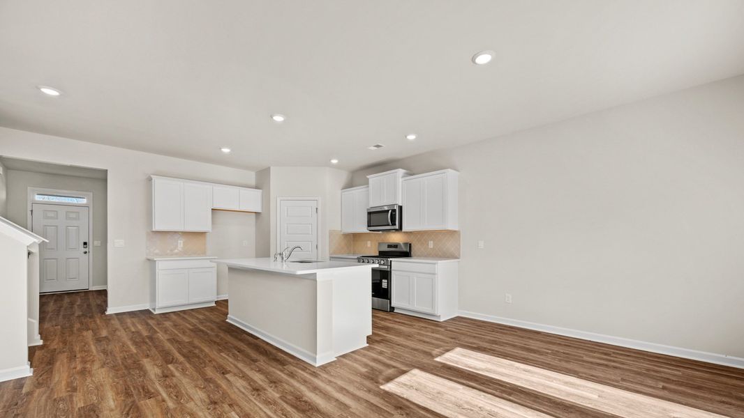 Furnished interior view inside a new home in Poplar Preserve, Newnan (Image 5).