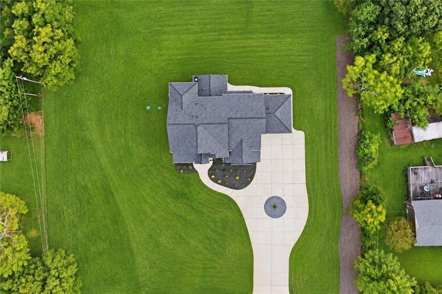 Image 90 of a home in .
