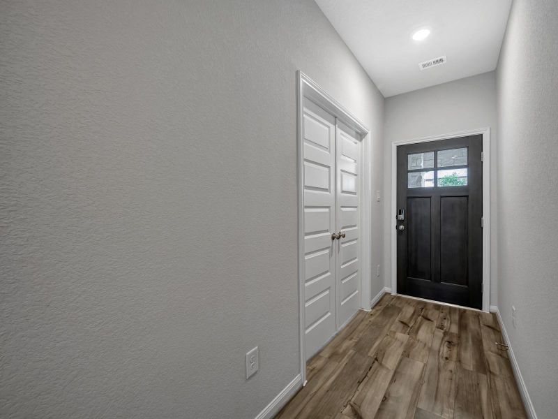 Photo is not of the actual home, but is an inspirational photo of builder’s model home and may depict options, furnishings, and/or decorator features that are not included Photo is not of the actual home, but is an inspirational photo of builder’s model home and may depict options, furnishings, and/or decorator features that are not included