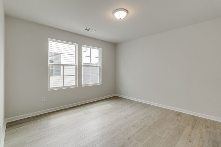 Spacious, unfurnished interior of a new home in Winston Point, Gilbert (Image 24). Spacious, unfurnished interior of a new home in Winston Point, Gilbert (Image 24).