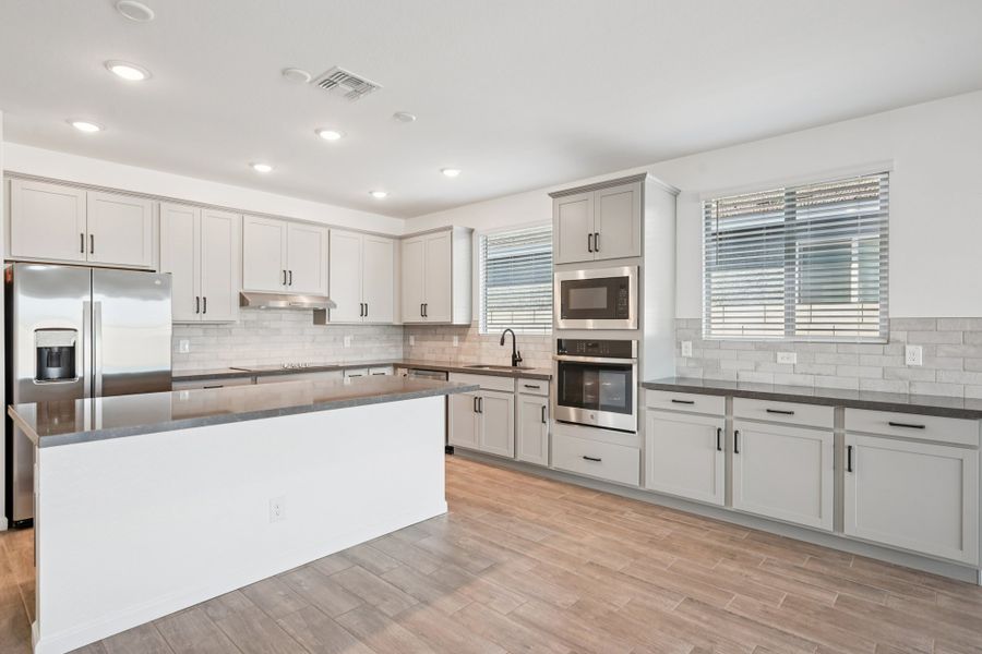 Gourmet kitchen featuring the Foundry Collection. Finishes and options may vary. Gourmet kitchen featuring the Foundry Collection. Finishes and options may vary.