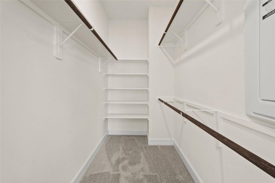 Primary suite walk-in closet