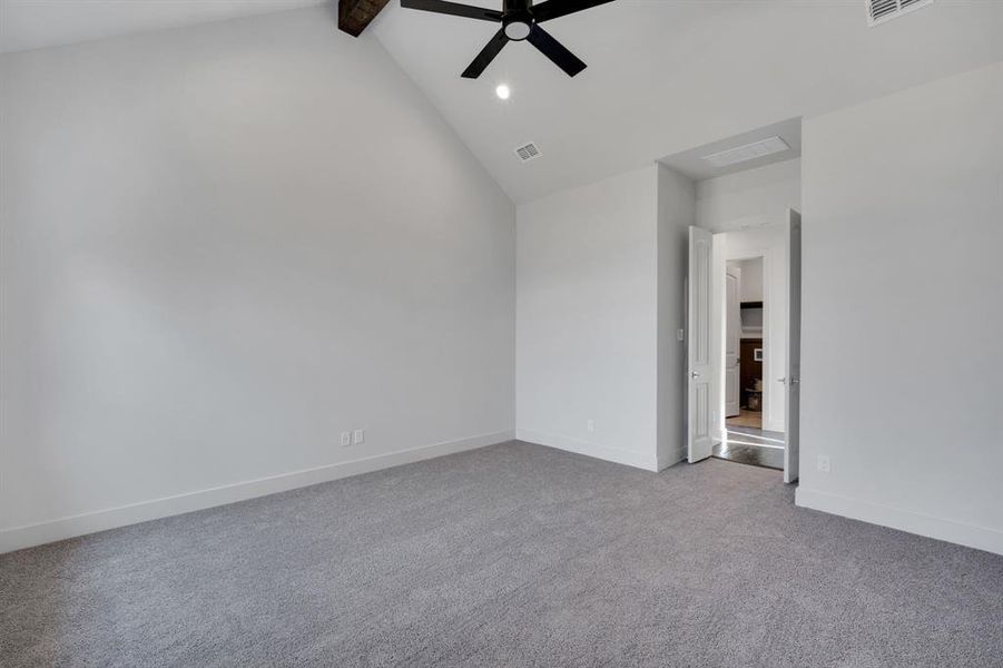 Spacious, unfurnished interior of a new home in , Midlothian (Image 23).
