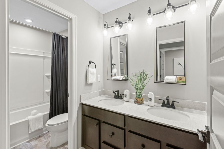 Representative furnished interior of a home built from the Wyatt by Fischer Homes in Twin Lakes, Hoschton (Image 52).