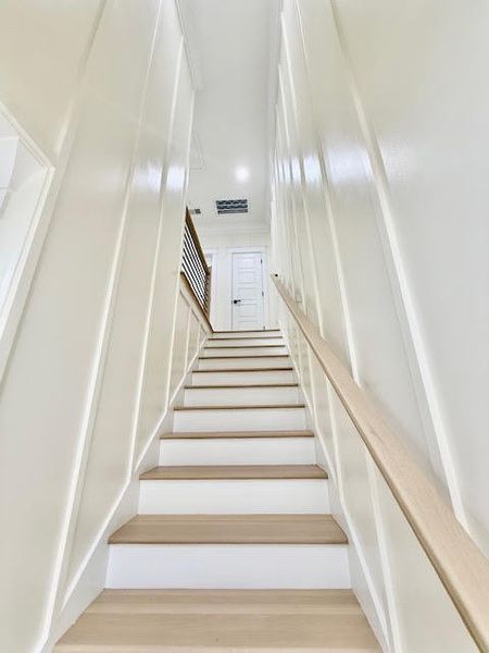 Spacious, unfurnished interior of a new home in , North Charleston (Image 13).