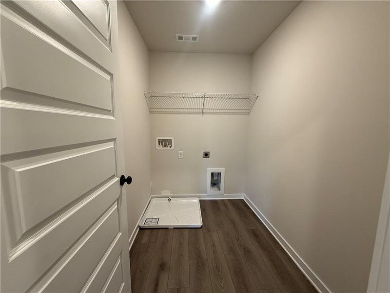 Spacious, unfurnished interior of a new home in The Towns at Auburn Station East, Auburn (Image 19).