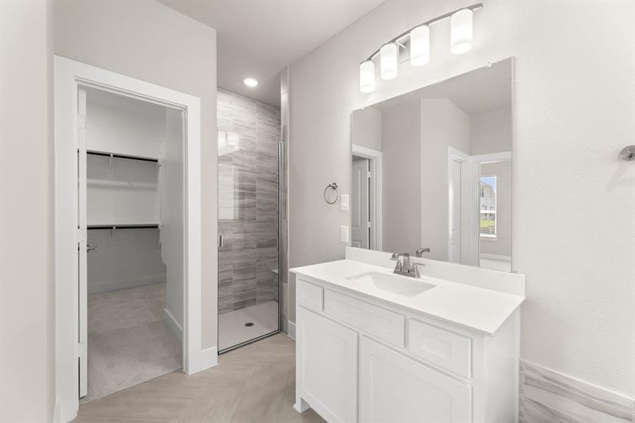 Furnished interior view inside a new home in Villages of Creekwood, Frisco (Image 7).