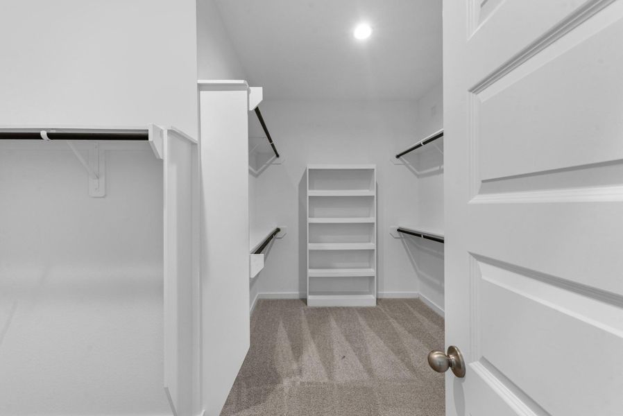 Image 36 of a home in Beacon Hill.