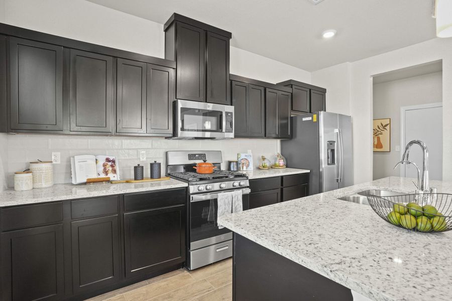 Furnished interior view inside a new home in Emerald Estates, Horizon City (Image 13). Furnished interior view inside a new home in Emerald Estates, Horizon City (Image 13).