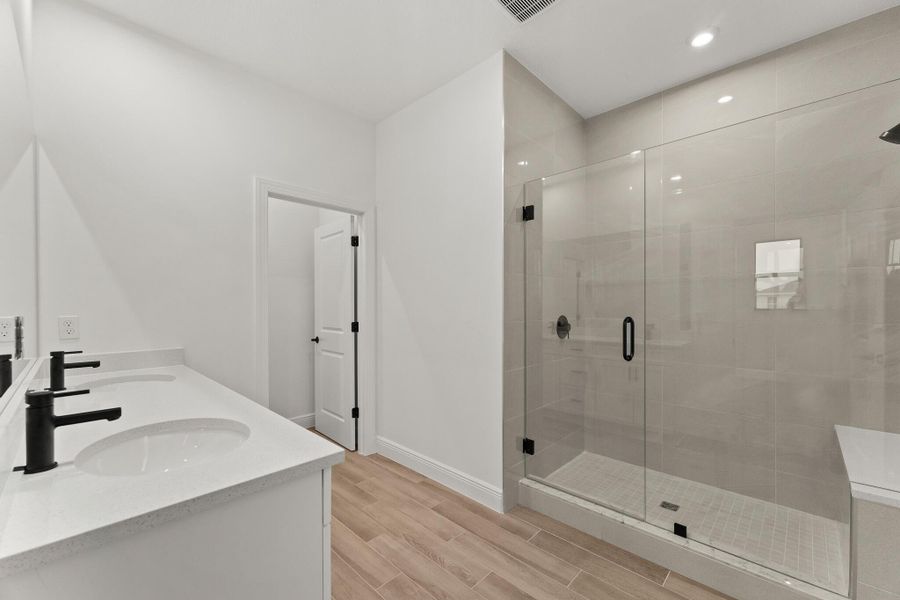 Image 14 of a home in Newfield - Rosette Park.