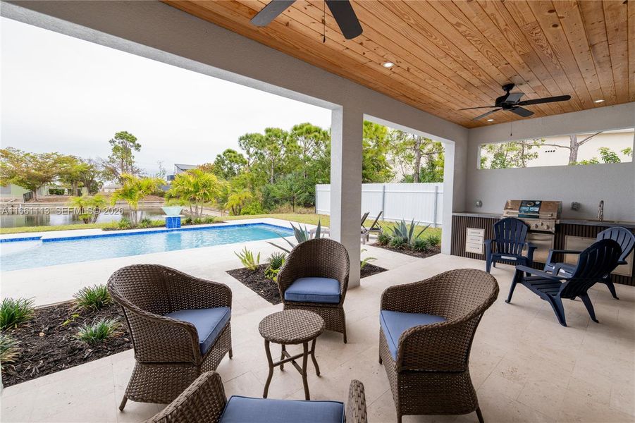 Community amenities in , Cape Coral (Image 55).