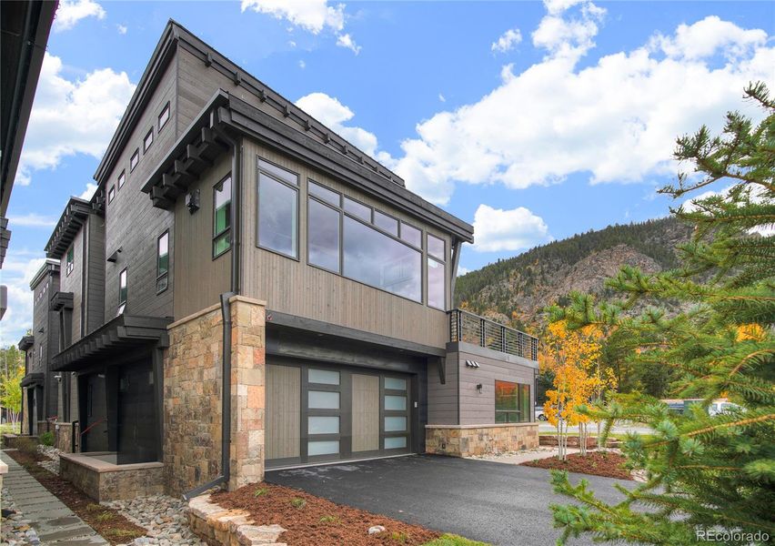 Image 40 of a home in . Image 40 of a home in .