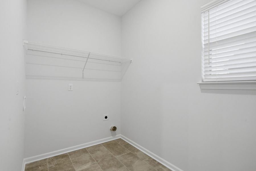 Spacious, unfurnished interior of a new home in Salem Landing, Rockvale (Image 17).