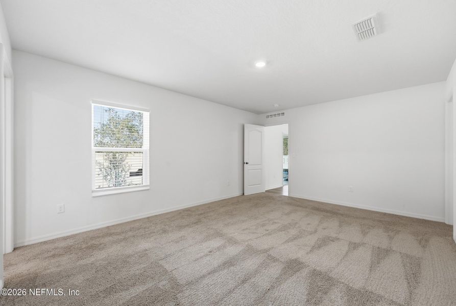 Spacious, unfurnished interior of a new home in , Hilliard (Image 19).