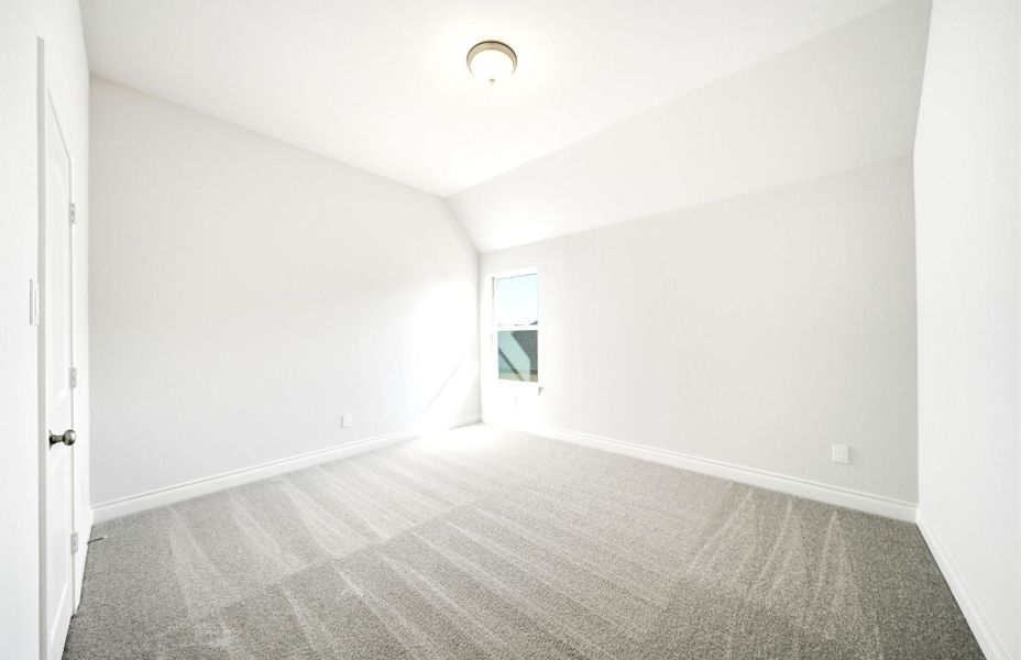 Spacious, unfurnished interior of a new home in Bridgeland 60′, Cypress (Image 33).