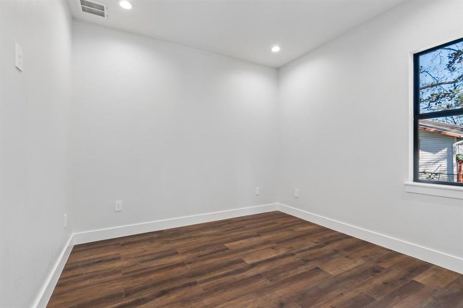 Spacious, unfurnished interior of a new home in , Lutz (Image 33). Spacious, unfurnished interior of a new home in , Lutz (Image 33).