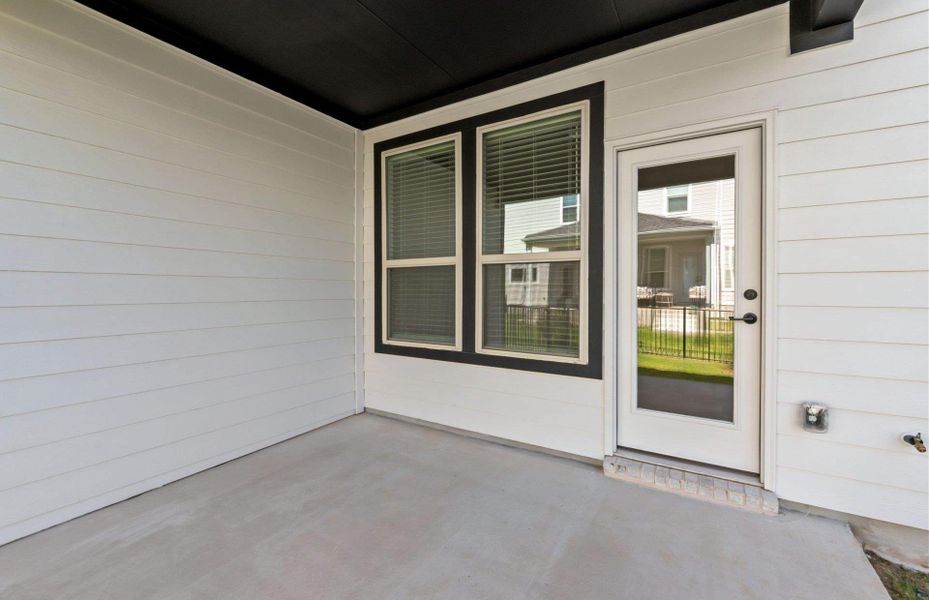 Image 34 of a home in Whitestone Preserve.