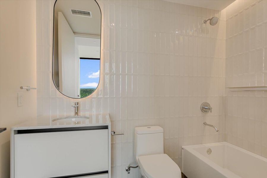 Furnished interior view inside a new home in The Modern Austin Residences, Austin (Image 10). Furnished interior view inside a new home in The Modern Austin Residences, Austin (Image 10).