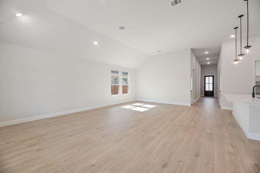 Spacious, unfurnished interior of a new home in Wildflower Ranch, Justin (Image 18). Spacious, unfurnished interior of a new home in Wildflower Ranch, Justin (Image 18).